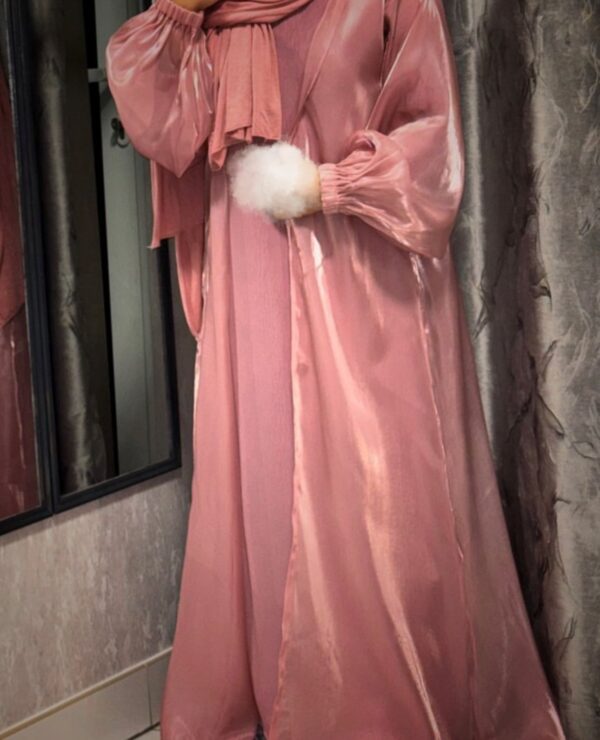 Balloon sleeved straight open abaya - Image 3