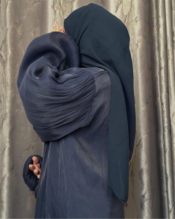 Balloon Sleeved Straight Open Abaya - Image 4