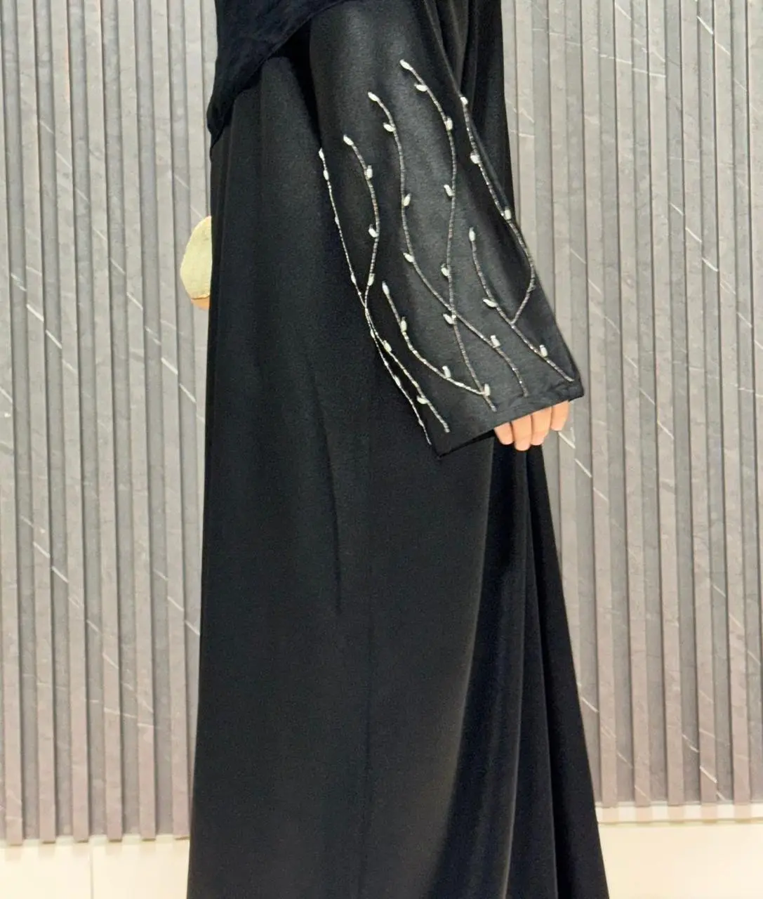 Straight buttoned up abaya, beaded work on sleeves - Image 2
