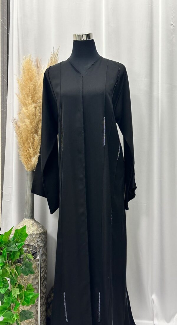abayasbyveonza Straight buttoned up abaya with beaded work on the front and back