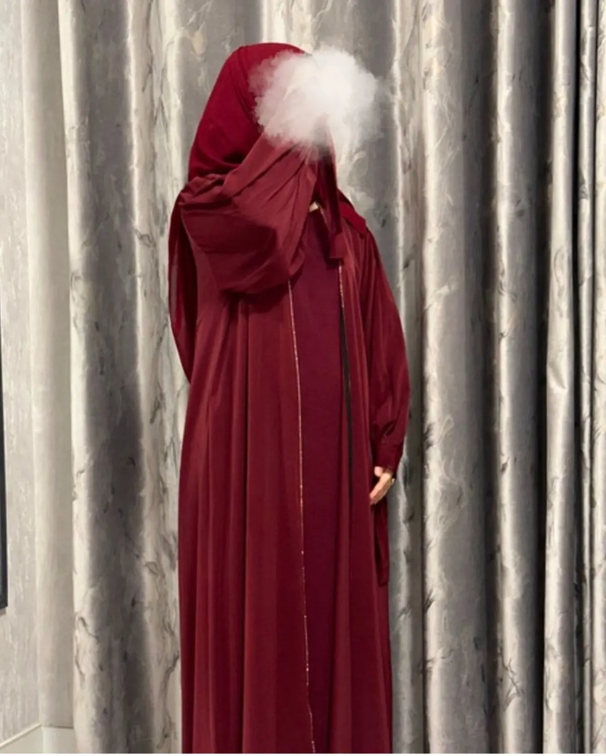 Plaited Balloon sleeved straight open abaya
