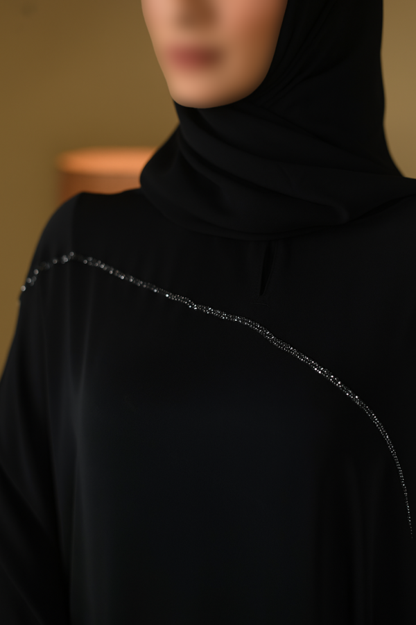 Plain Farasha with a two lined 100% guaranteed premium stonework all around the abaya and the scarf - Image 4