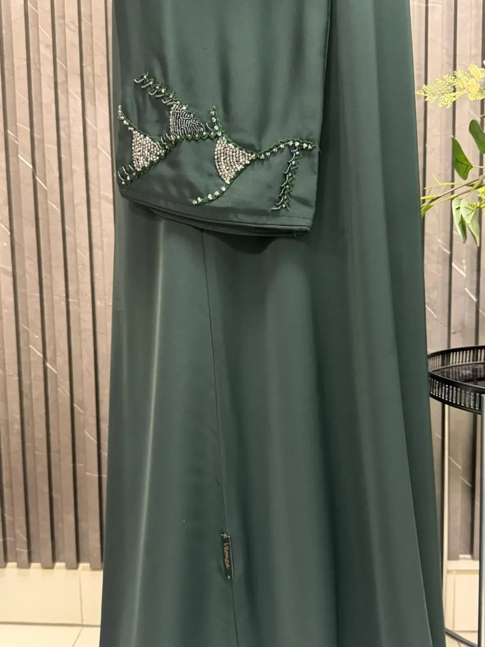 Buttoned up straight abaya with beaded work in the sleeves - Image 4