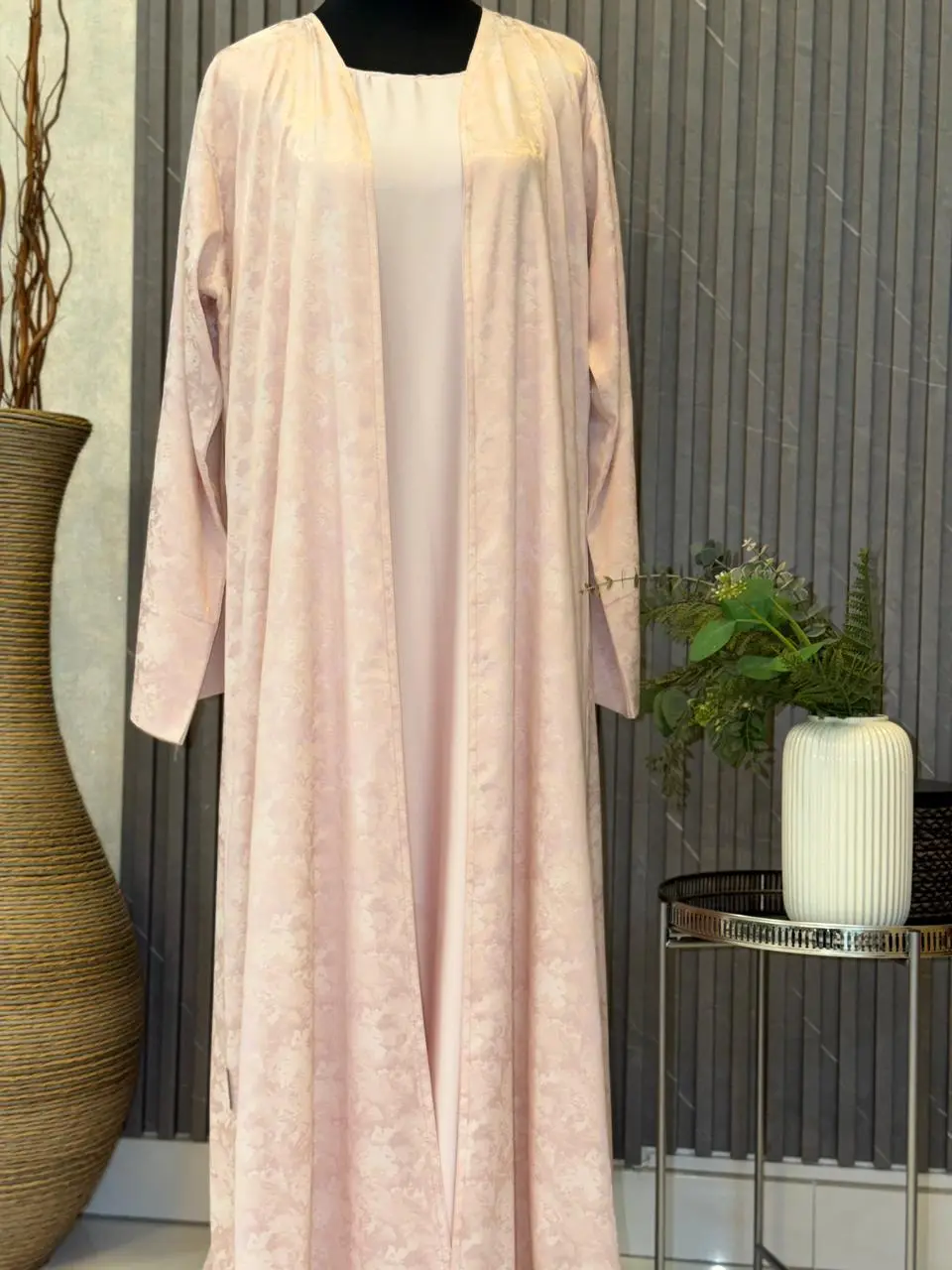 Open Abaya on a self textured cloth with a slit on the sleeve - Image 2